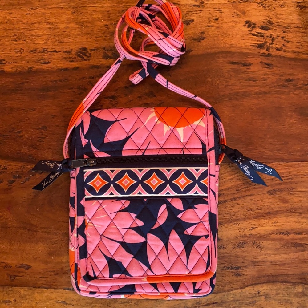 Vera Bradley cross body purse.